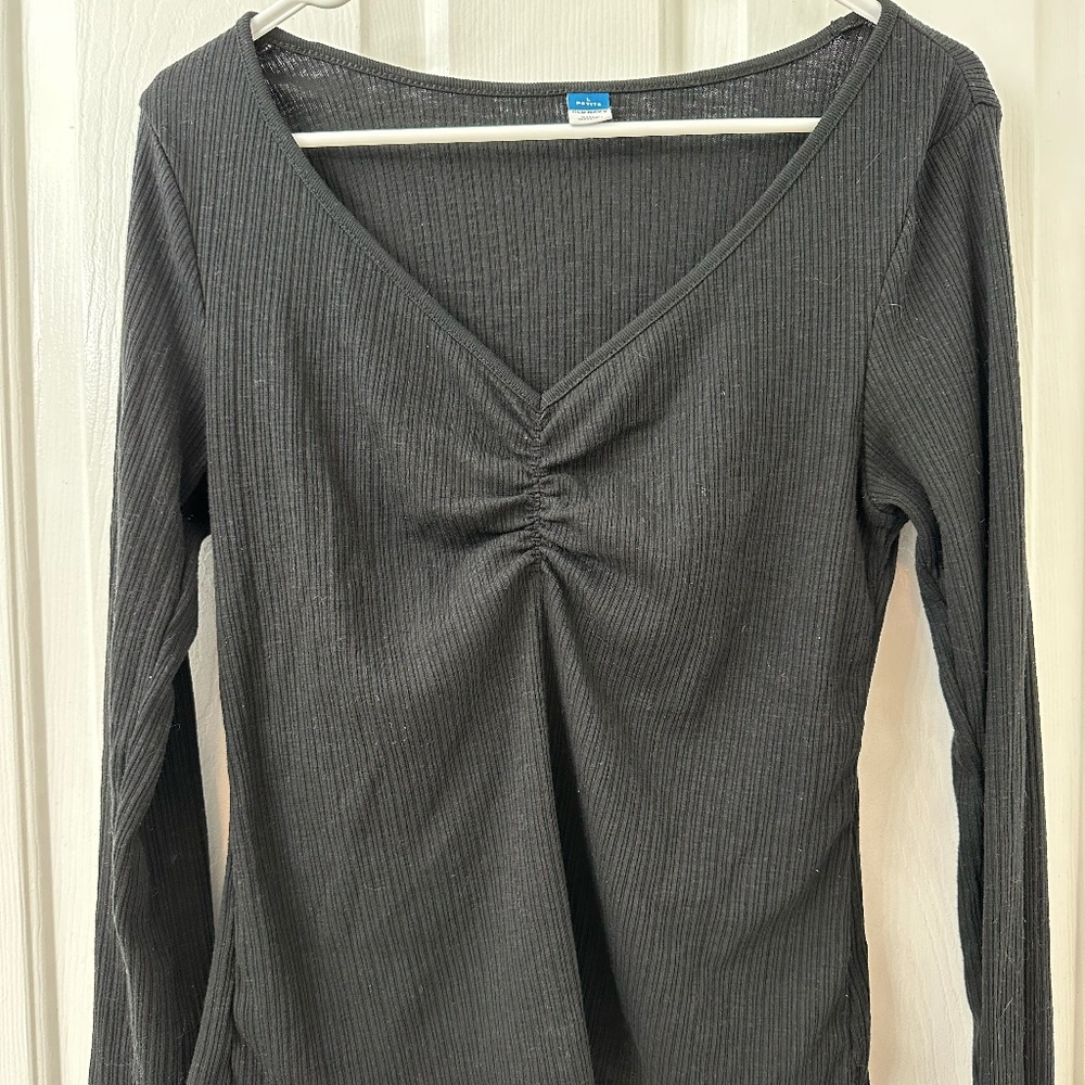 Old Navy Long-Sleeve Cinched-Front Rib-Knit T-Shirt for Women